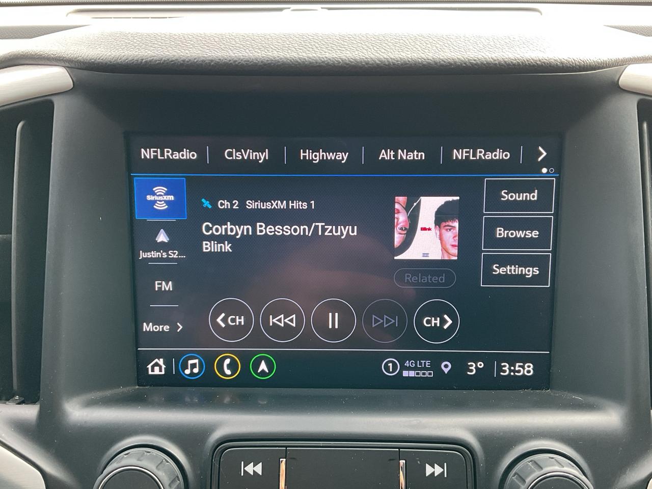 2022 GMC Terrain LEATHER / DUAL PANE SUNROOF /  CARPLAY / AWD Photo