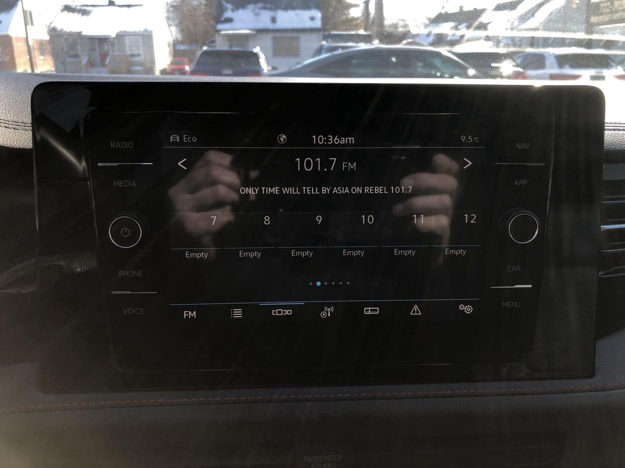 2025 Volkswagen Jetta GLI Autobahn GLi AUTOBAHN, LEATHER, VIRTUAL COCKPIT, N Photo