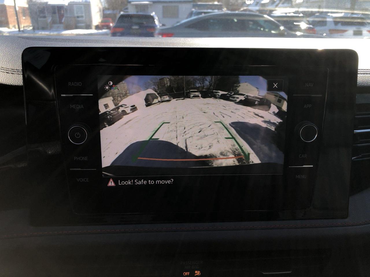 2025 Volkswagen Jetta GLI Autobahn GLi AUTOBAHN, LEATHER, VIRTUAL COCKPIT, N Photo