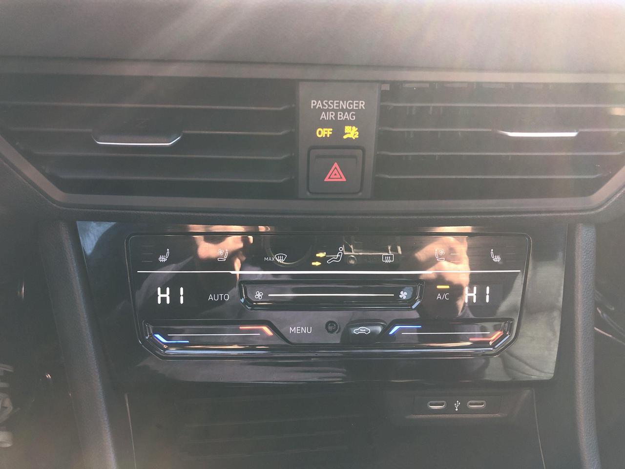 2025 Volkswagen Jetta GLI Autobahn GLi AUTOBAHN, LEATHER, VIRTUAL COCKPIT, N Photo