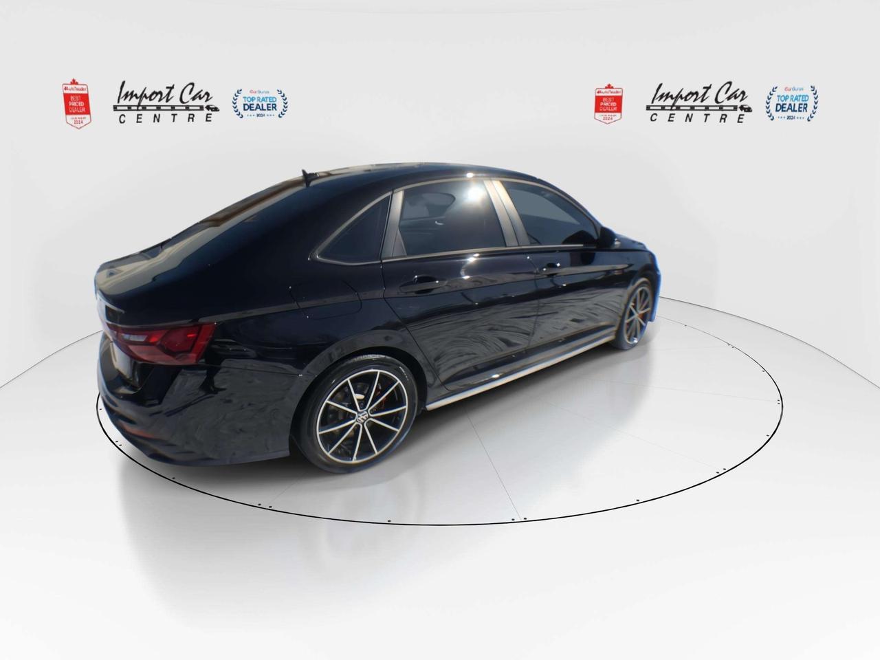 2025 Volkswagen Jetta Autobahn GLi AUTOBAHN, LEATHER, VIRTUAL COCKPIT, NAVI, HTD & VENTED SEATS, BLIS Photo