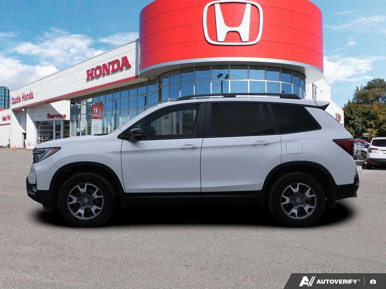 2022 Honda Passport  Photo2