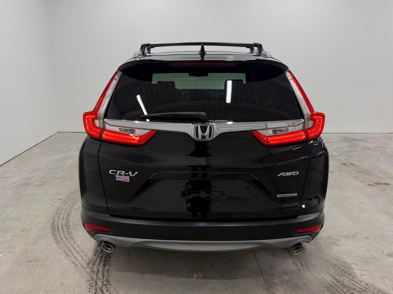 2017 Honda CR-V Touring Photo