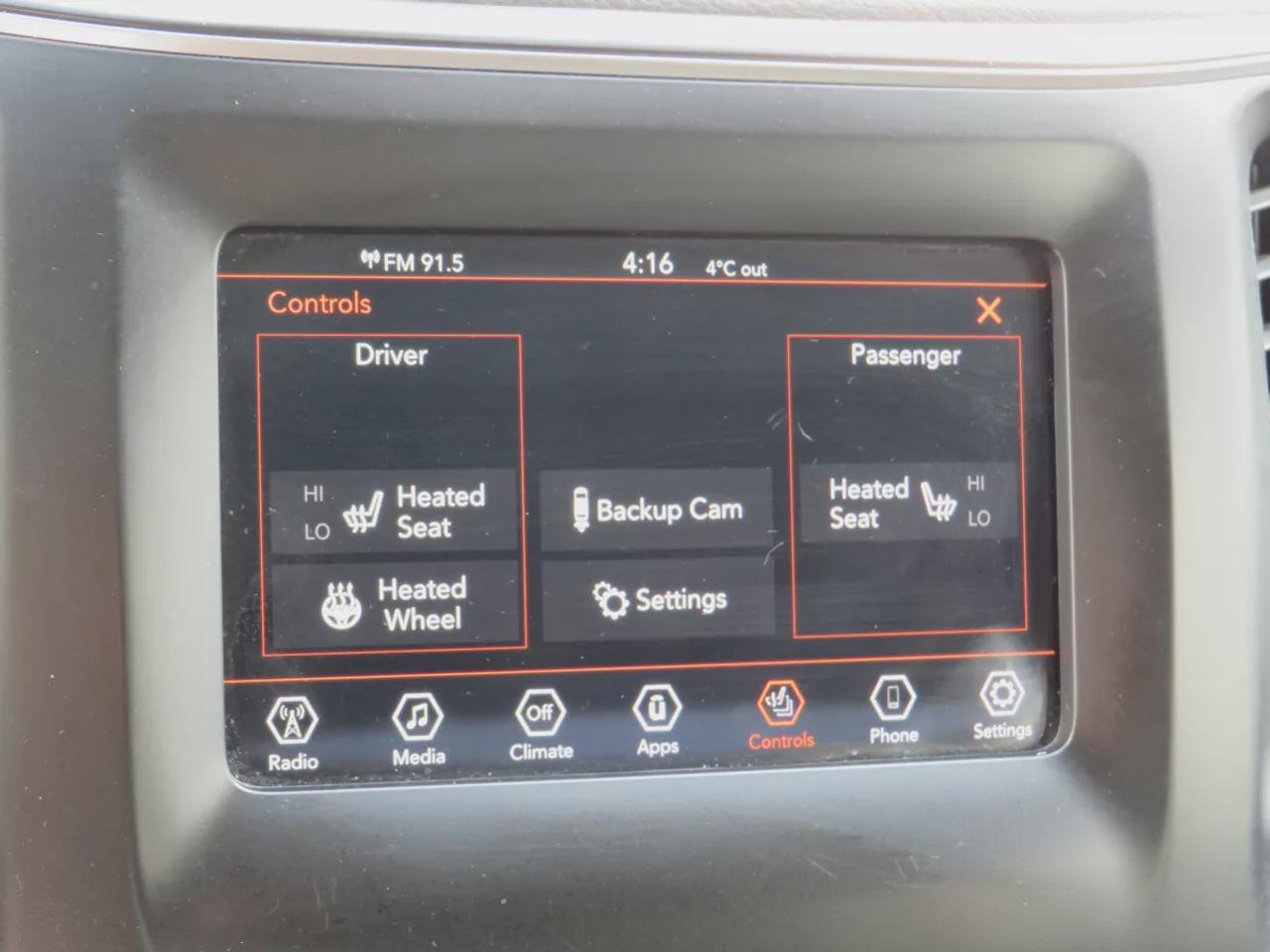 2019 Jeep Cherokee Sport | Safety Certified | 4WD | Trailer Hitch | Alloy Rims | Heated Seats | Dual Climate Control | Digital Touchscreen Photo