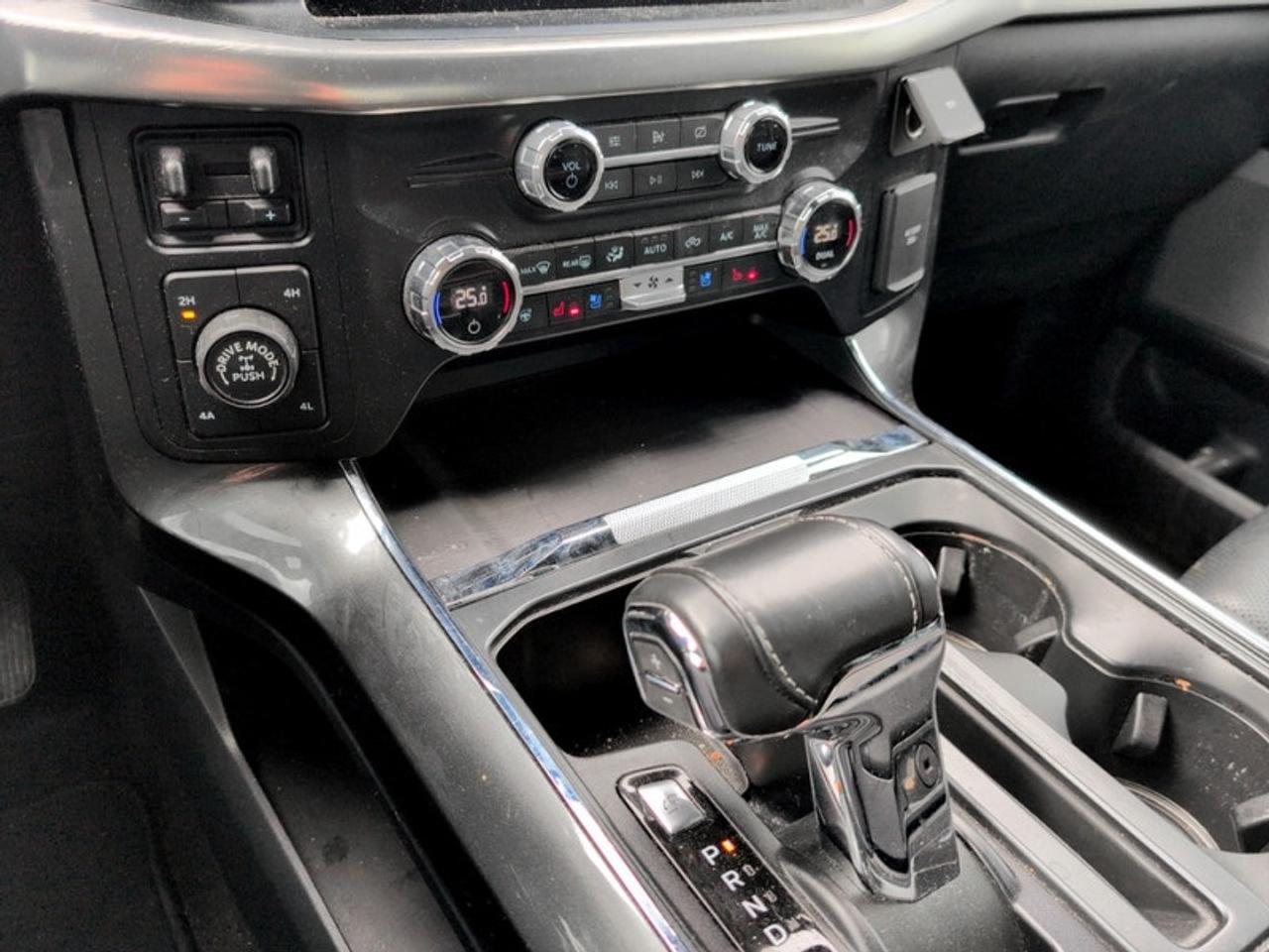 2021 Ford F-150 Lariat Photo