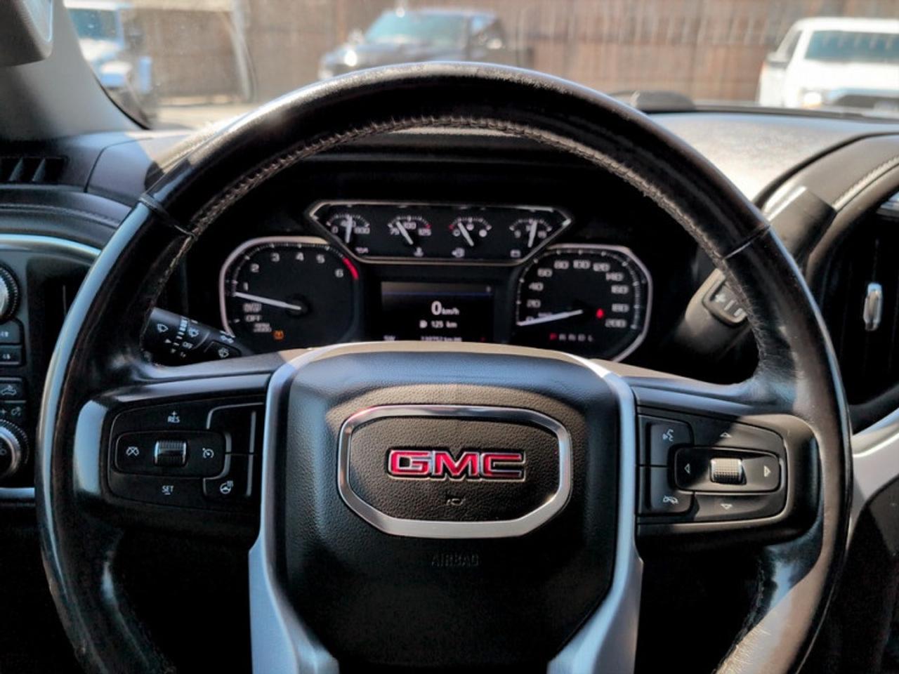 2019 GMC Sierra 1500 SLE  **V8 - X31 OFF ROAD-PKG** Photo