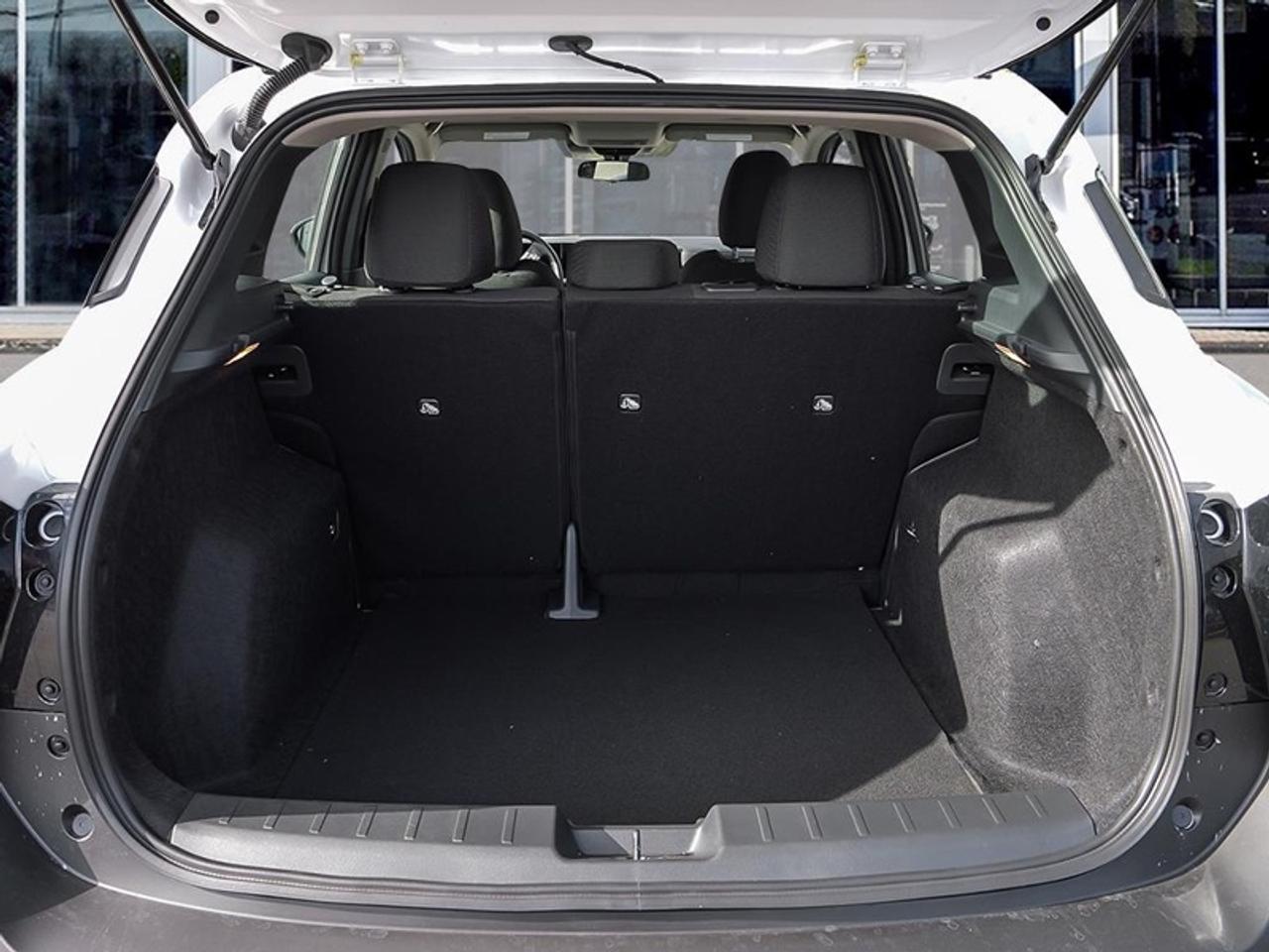 2026 Nissan Kicks S  - Heated Seats Photo