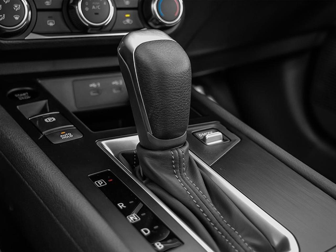 2026 Nissan Kicks S  - Heated Seats Photo