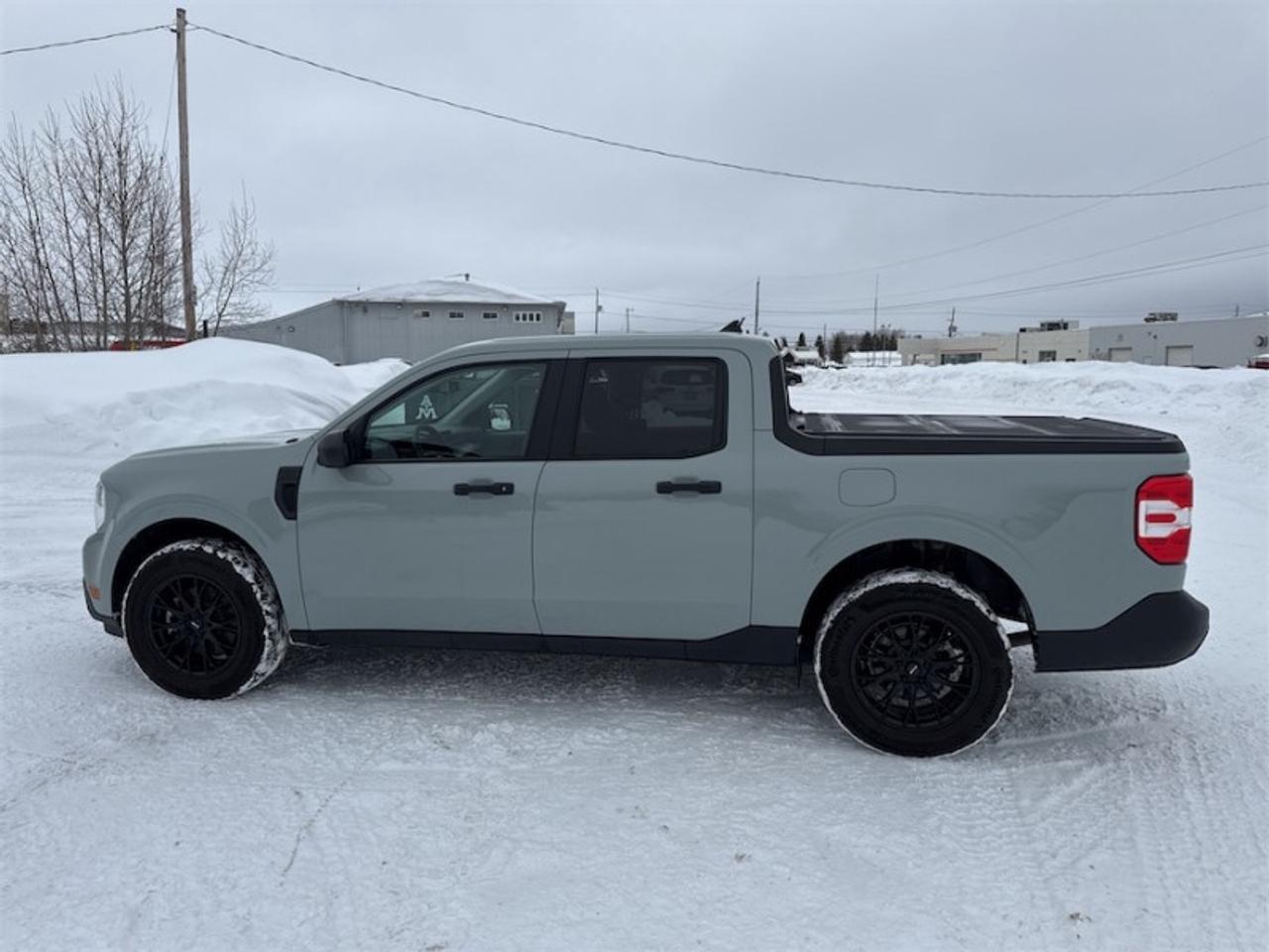 2024 Ford Maverick XL  Low Km Photo