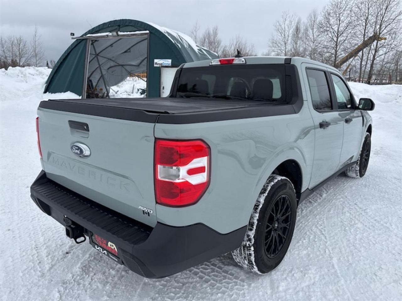 2024 Ford Maverick XL  Low Km Photo