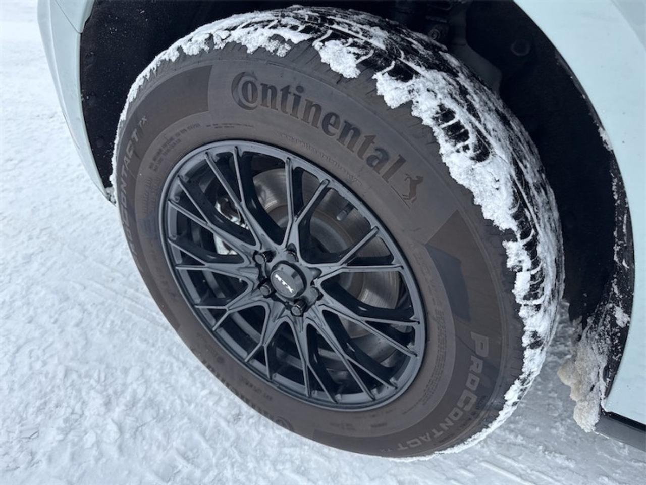 2024 Ford Maverick XL  Low Km Photo