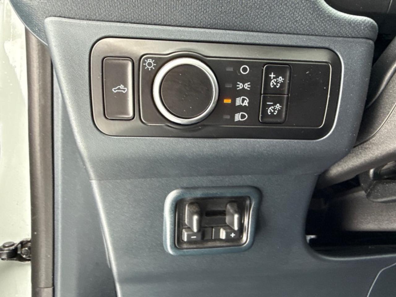 2024 Ford Maverick XL  Low Km Photo