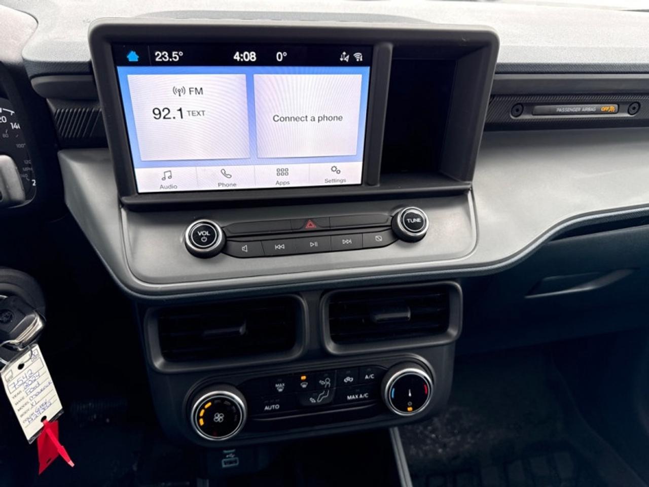 2024 Ford Maverick XL  Low Km Photo