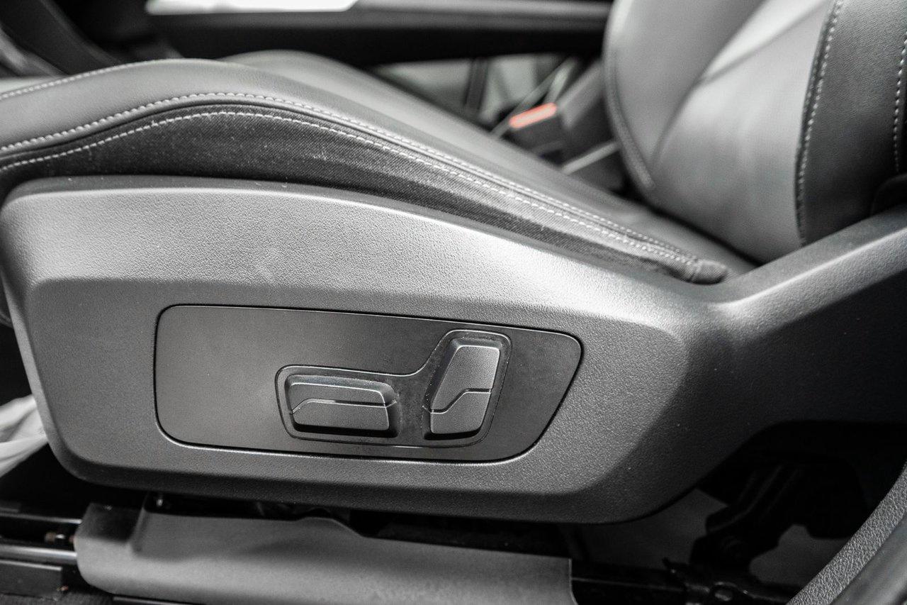 2023 BMW X1 xDrive28i Photo