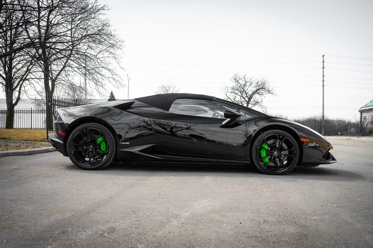 2016 Lamborghini Huracan LP 610-4 Photo4
