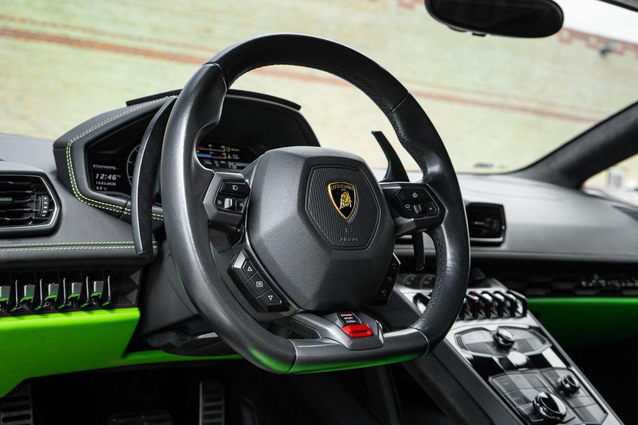 2016 Lamborghini Huracan LP 610-4 Photo