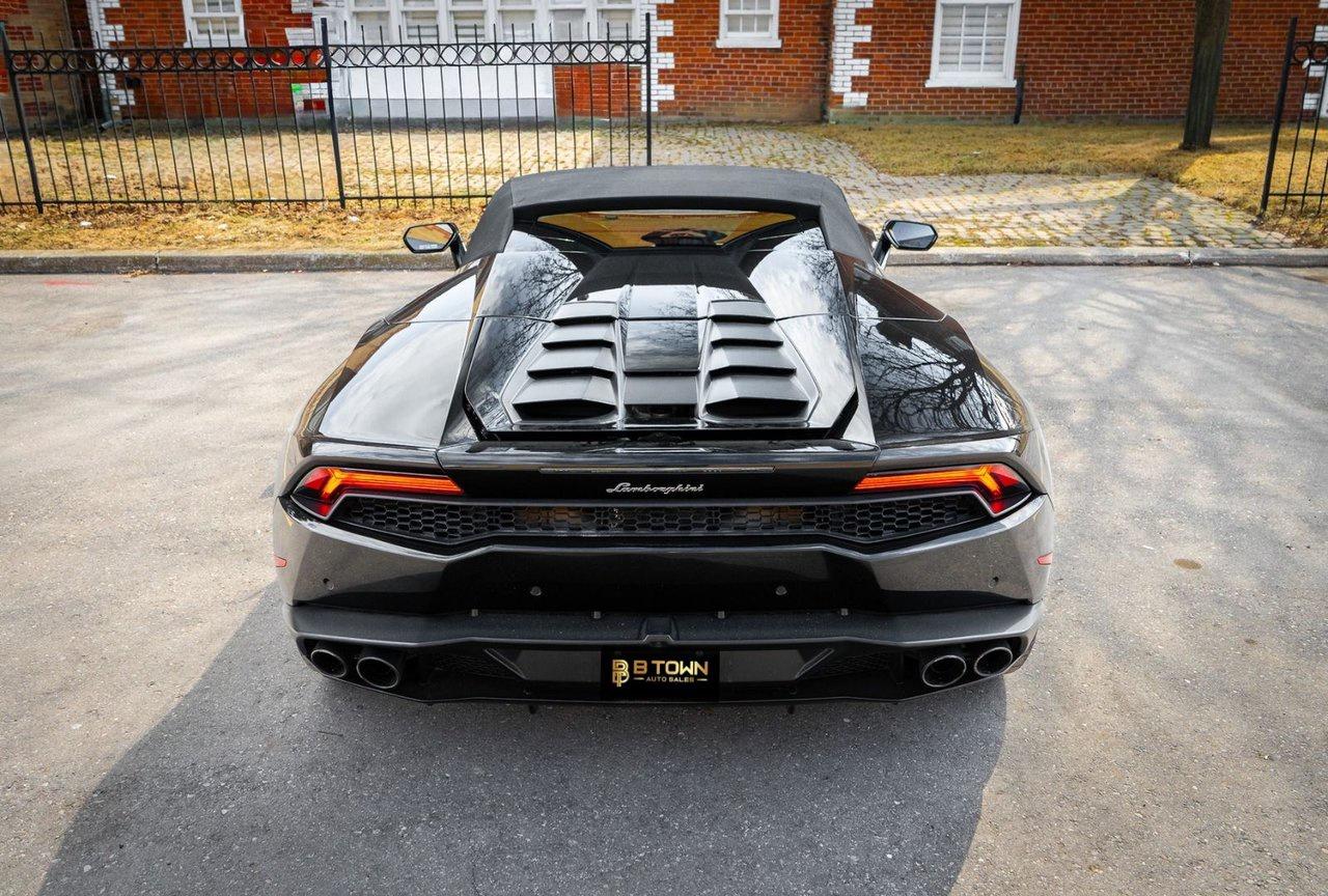 2016 Lamborghini Huracan LP 610-4 Photo