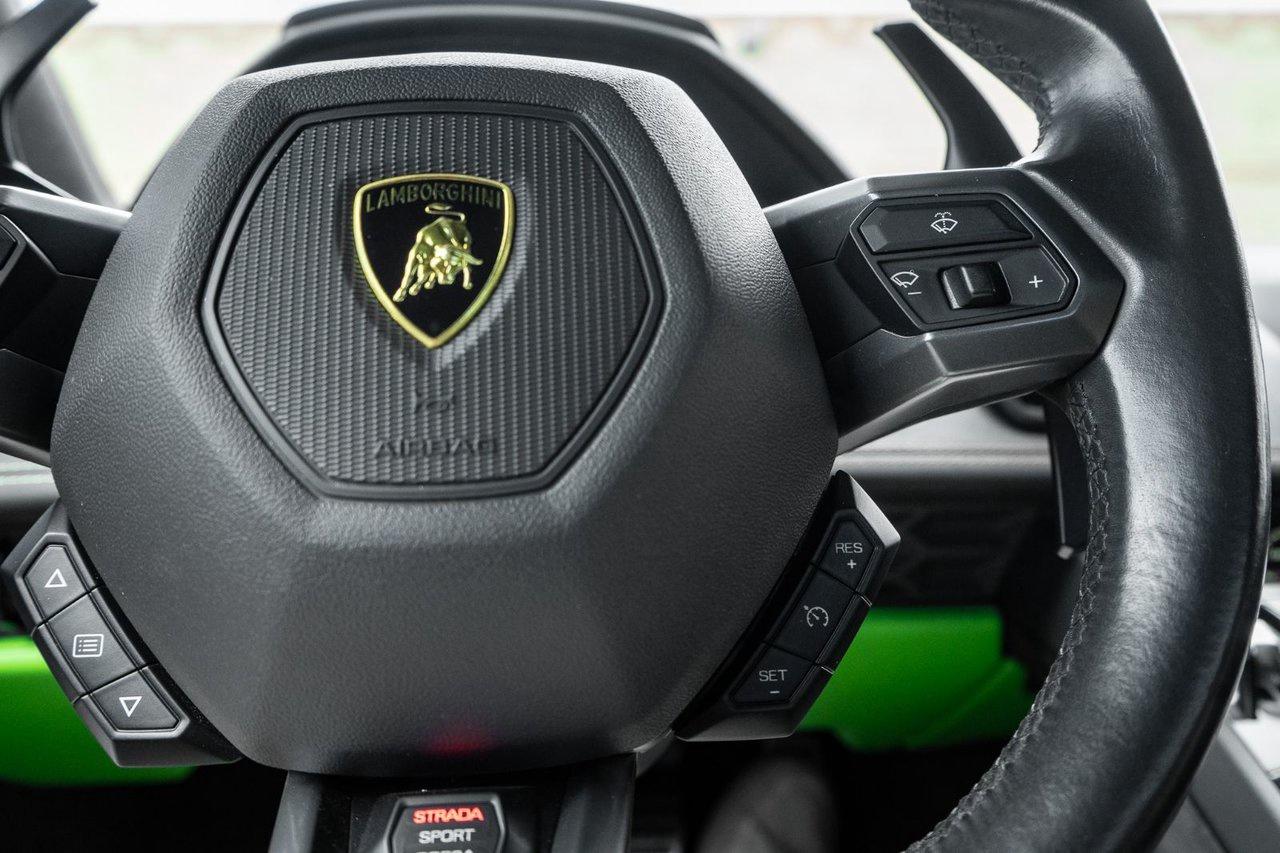 2016 Lamborghini Huracan LP 610-4 Photo