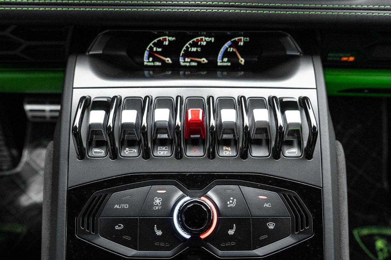 2016 Lamborghini Huracan LP 610-4 Photo