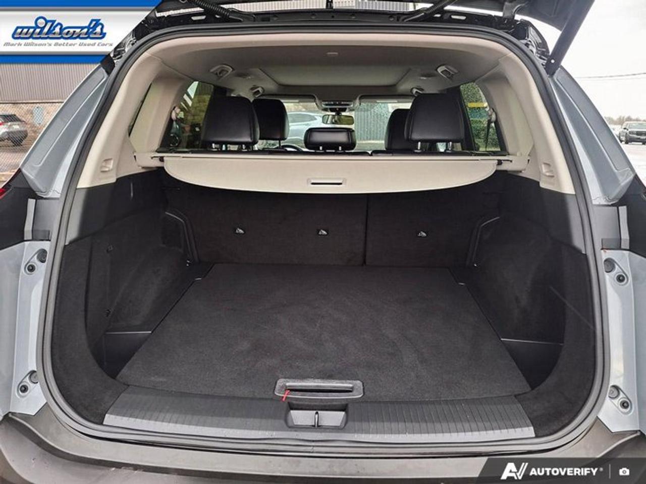 2023 Nissan Rogue SV Midnight Edition AWD | Leather | Pano Roof | Heated Seats + Steering | Remote Start | and More ! Photo