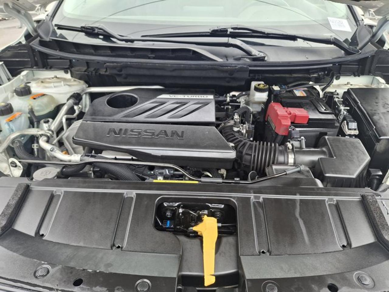 2023 Nissan Rogue SV AWD | Pano Roof | Heated Seats + Steering | CarPlay | Remote Start | and More ! Photo
