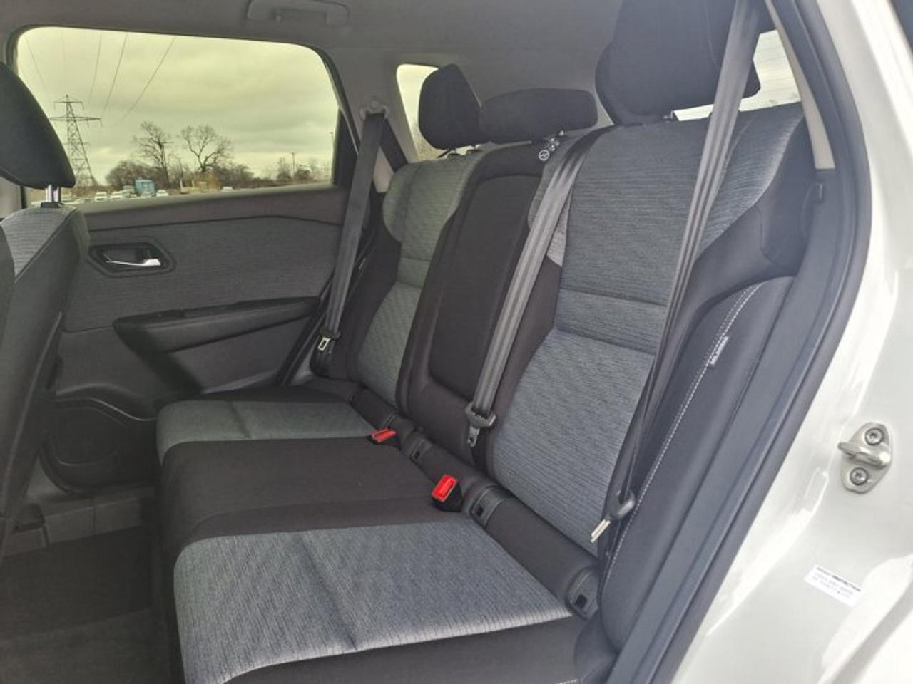 2023 Nissan Rogue SV AWD | Pano Roof | Heated Seats + Steering | CarPlay | Remote Start | and More ! Photo