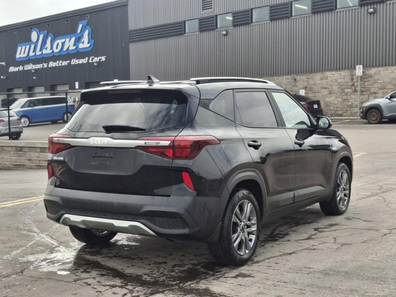 2023 Kia Seltos LX AWD | Heated Seats | CarPlay + Android | Rear Cam | Bluetooth | Alloy Wheels | and More ! Photo