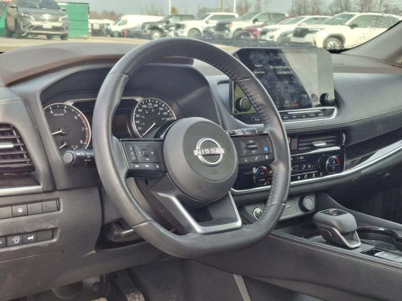 2023 Nissan Rogue SL AWD | Leather | Pano Roof | Nav | Heated Seats + Steering | CarPlay | Remote Start | and More ! Photo