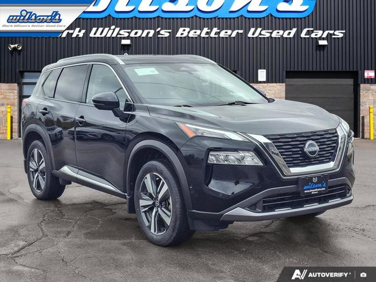 2023 Nissan Rogue SL AWD | Leather | Pano Roof | Nav | Heated Seats + Steering | CarPlay | Remote Start | and More ! Photo