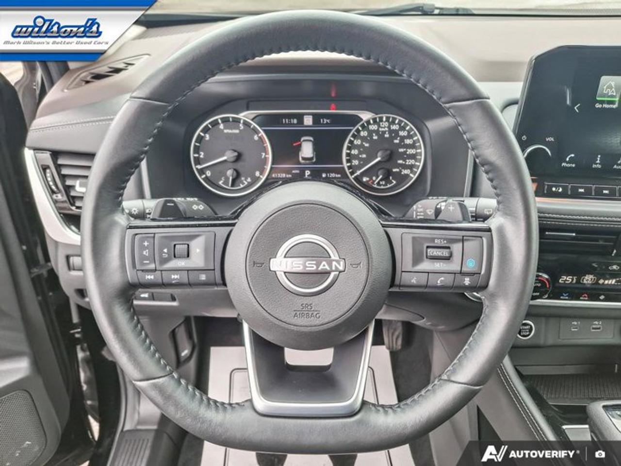 2023 Nissan Rogue SL AWD | Leather | Pano Roof | Nav | Heated Seats + Steering | CarPlay | Remote Start | and More ! Photo