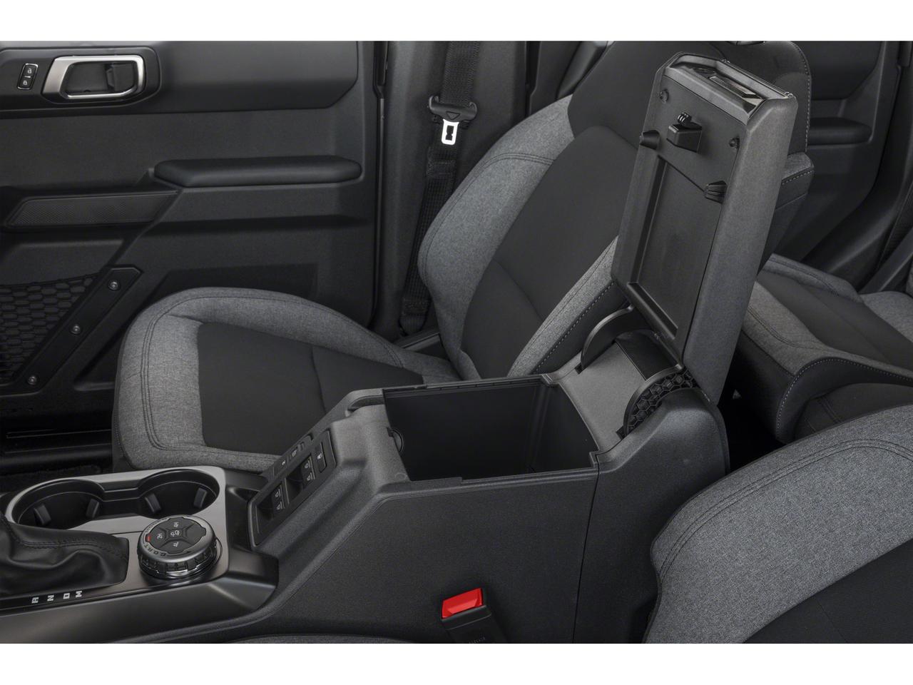 2025 Ford Bronco Big Bend Photo