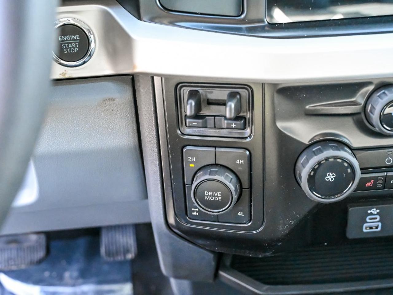 2026 Ford F-250 Super Duty SRW XLT Photo