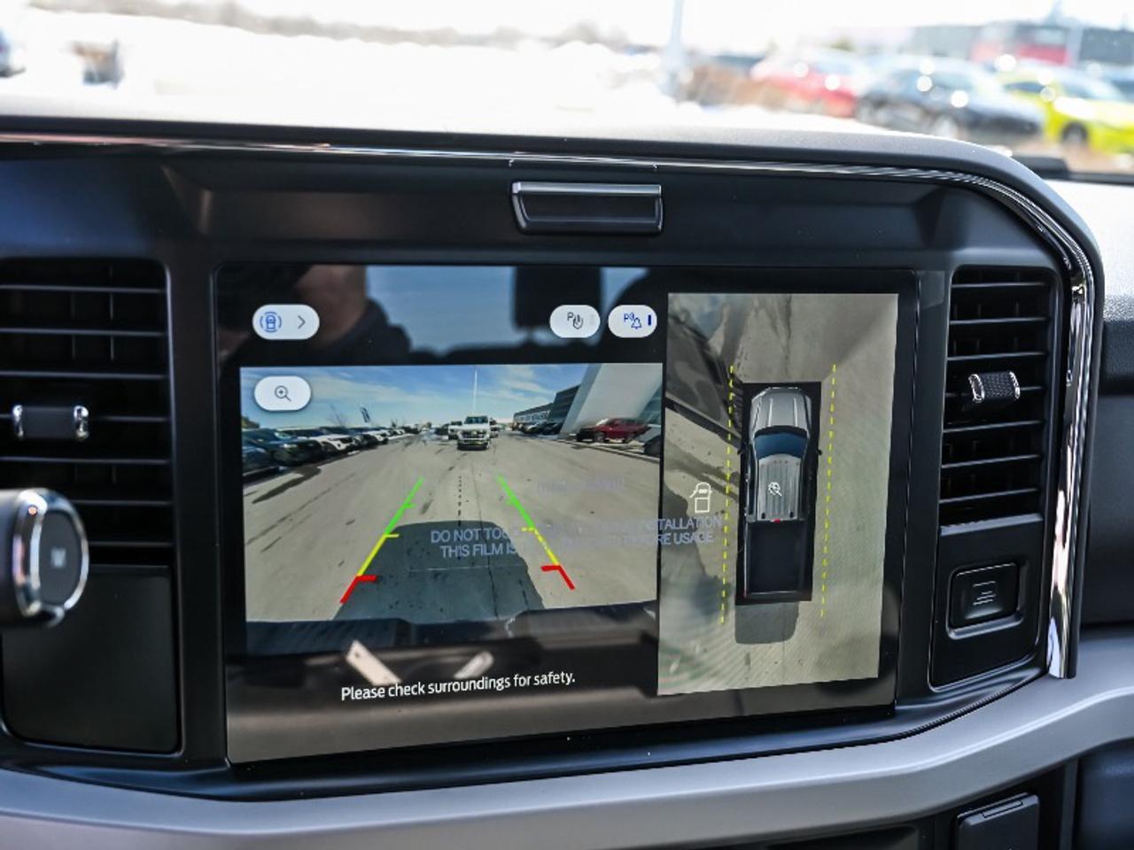 2026 Ford F-250 Super Duty SRW XLT Photo