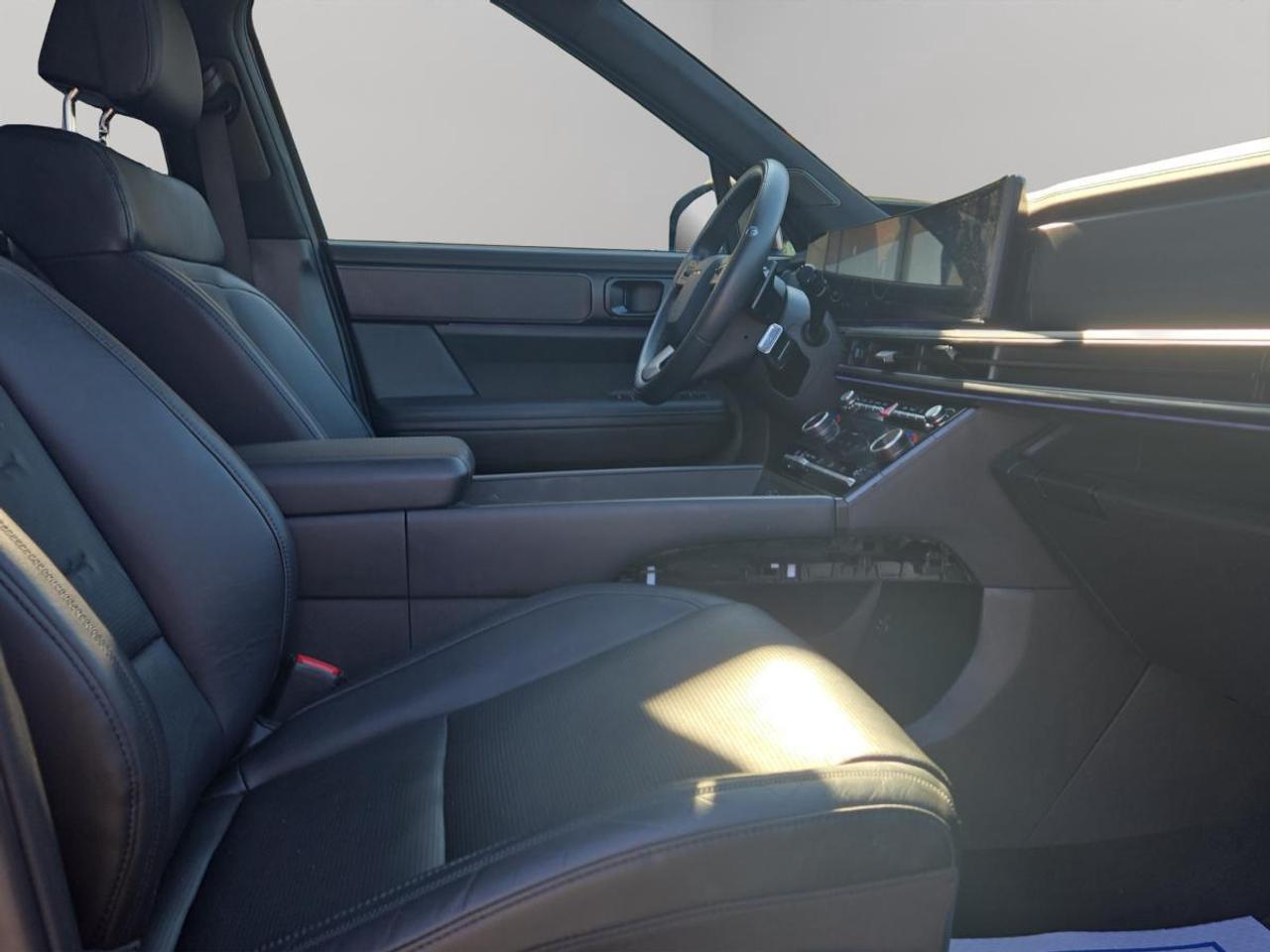 2024 Hyundai Santa Fe Ultimate Calligraphy Photo