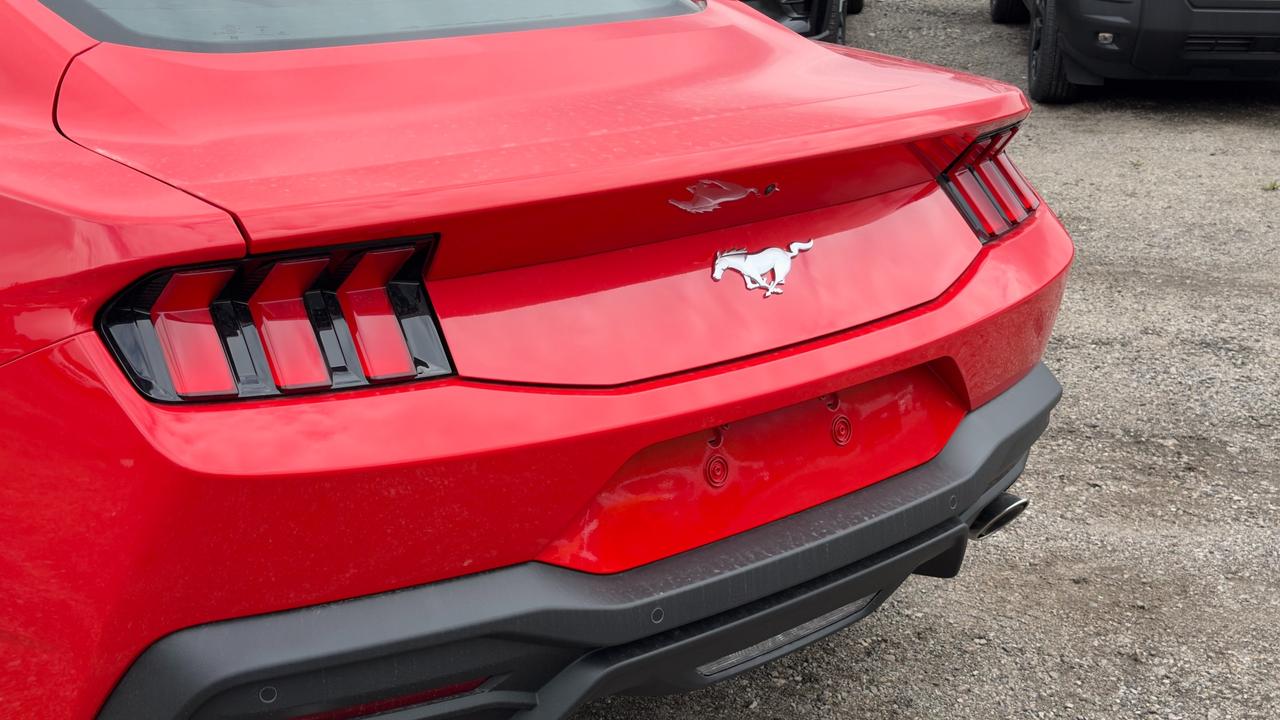 2026 Ford Mustang EcoBoost Fastback Photo