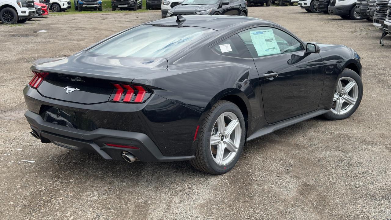 2026 Ford Mustang EcoBoost Premium Fastback Photo