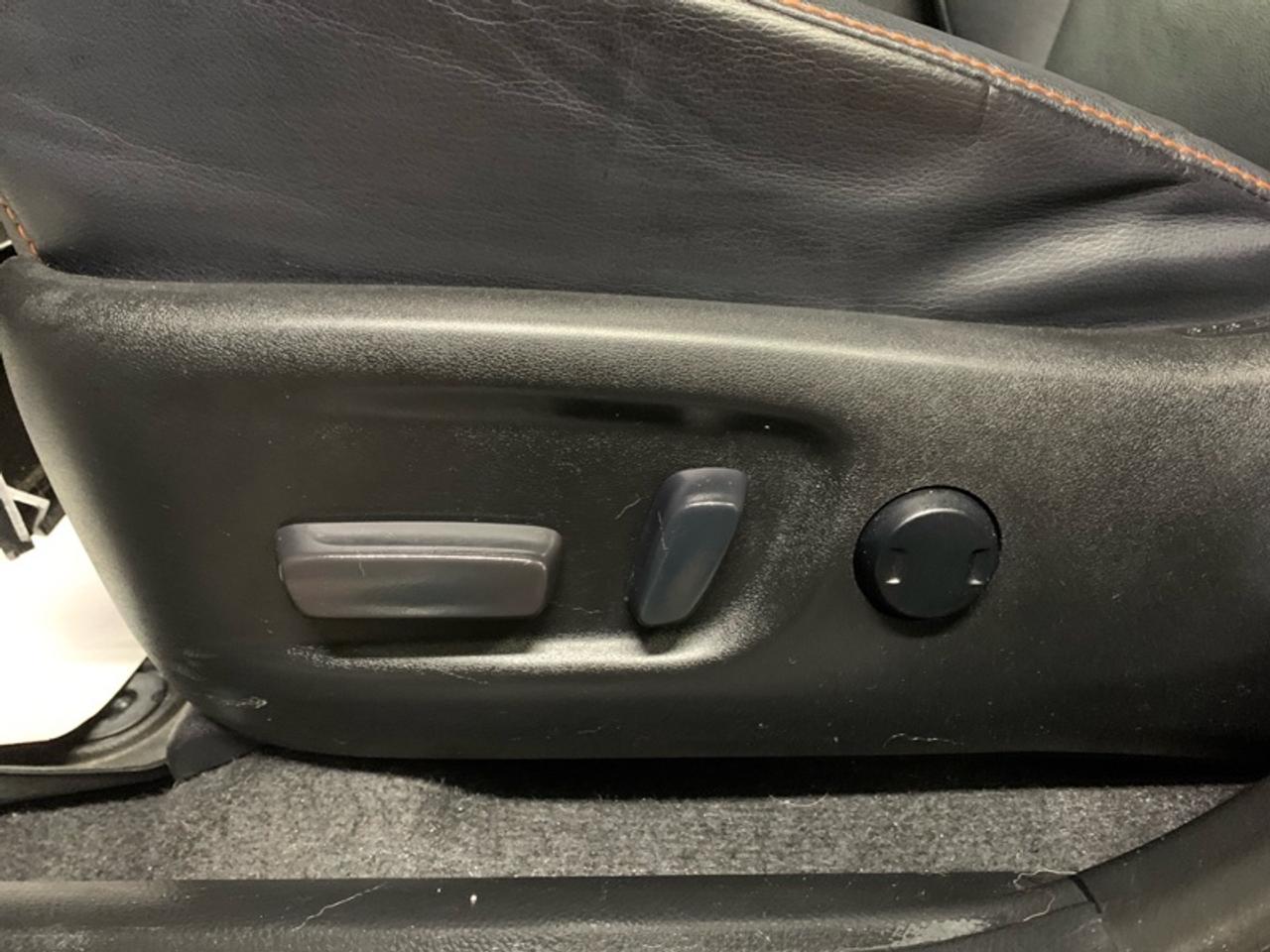 2018 Toyota RAV4 AWD SE  - Navigation -  Sunroof Photo