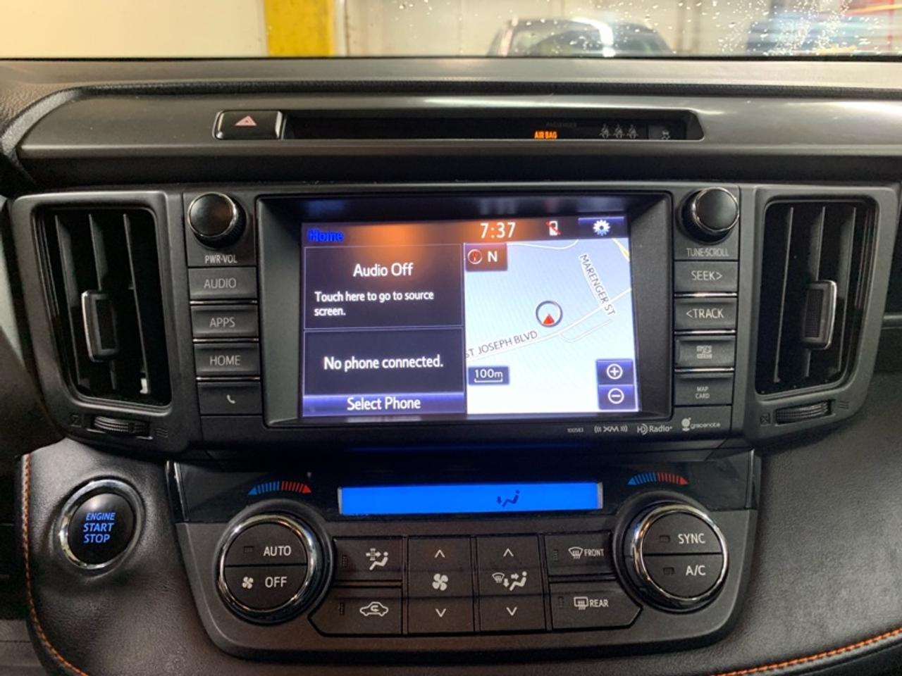 2018 Toyota RAV4 AWD SE  - Navigation -  Sunroof Photo