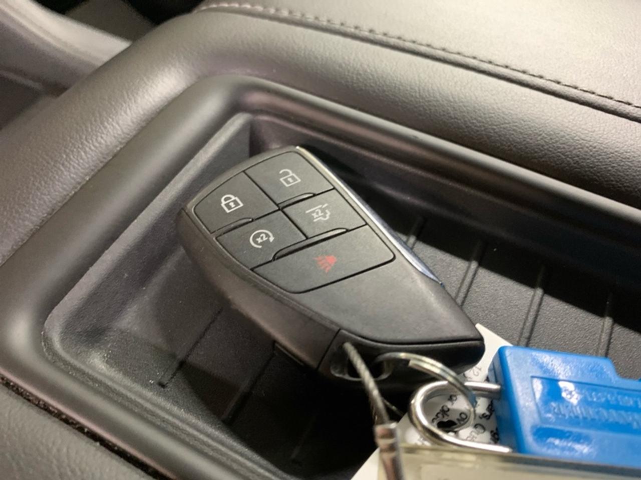 2024 GMC Yukon XL SLE  - Remote Start -  Android Auto Photo