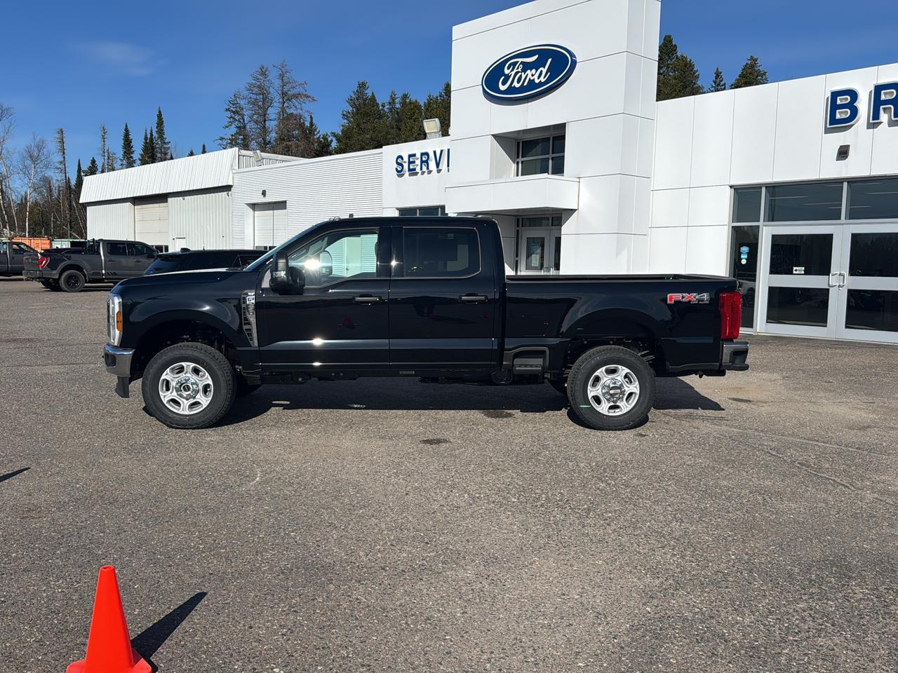2026 Ford Super Duty F-250 XLT Photo
