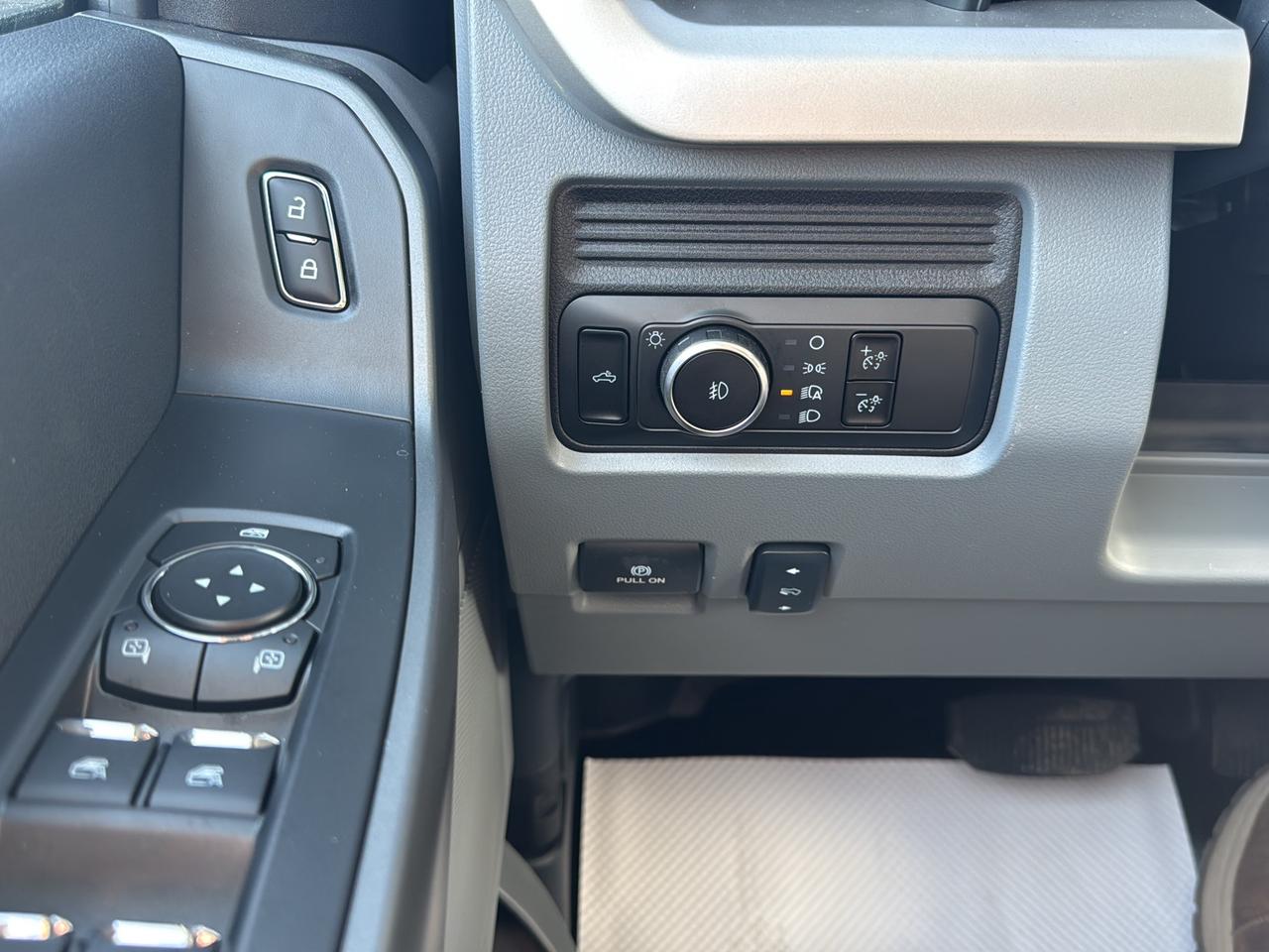 2026 Ford Super Duty F-250 XLT Photo