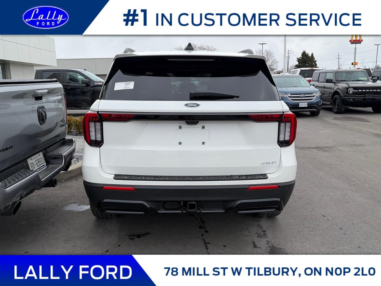 2026 Ford Explorer ST-Line 4WD Photo