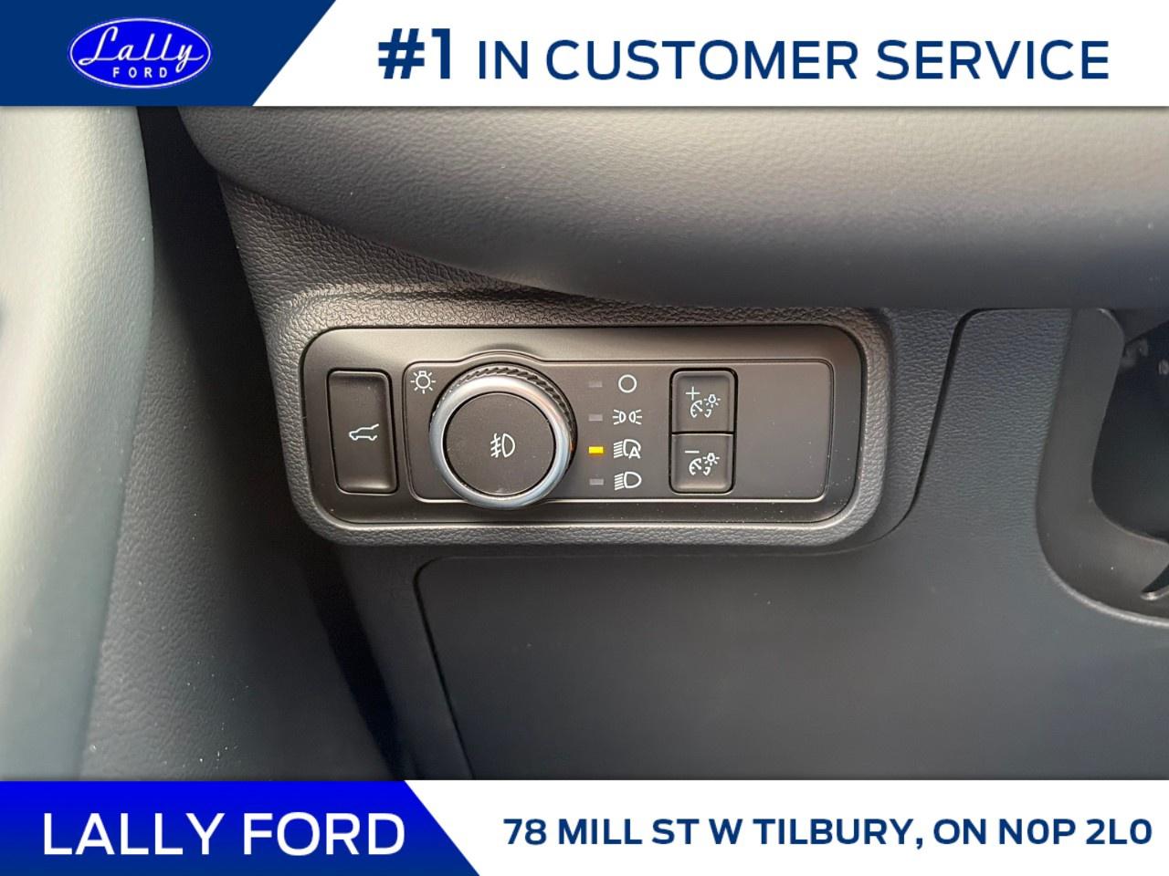 2026 Ford Explorer ST-Line 4WD Photo