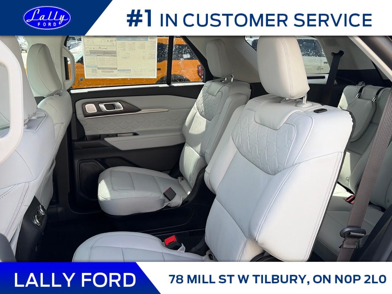 2026 Ford Explorer Platinum 4WD Photo