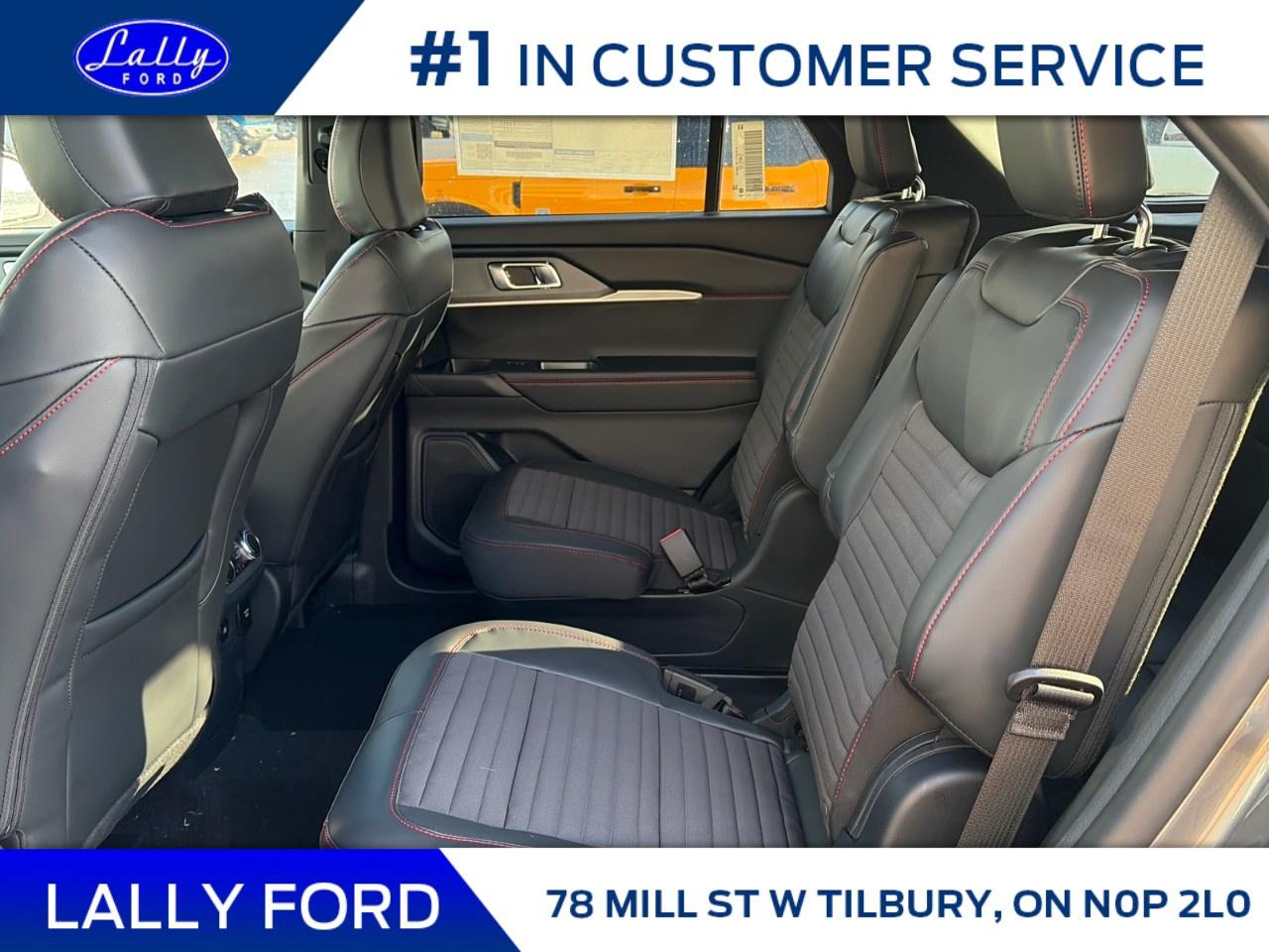 2026 Ford Explorer ST-Line 4WD Photo