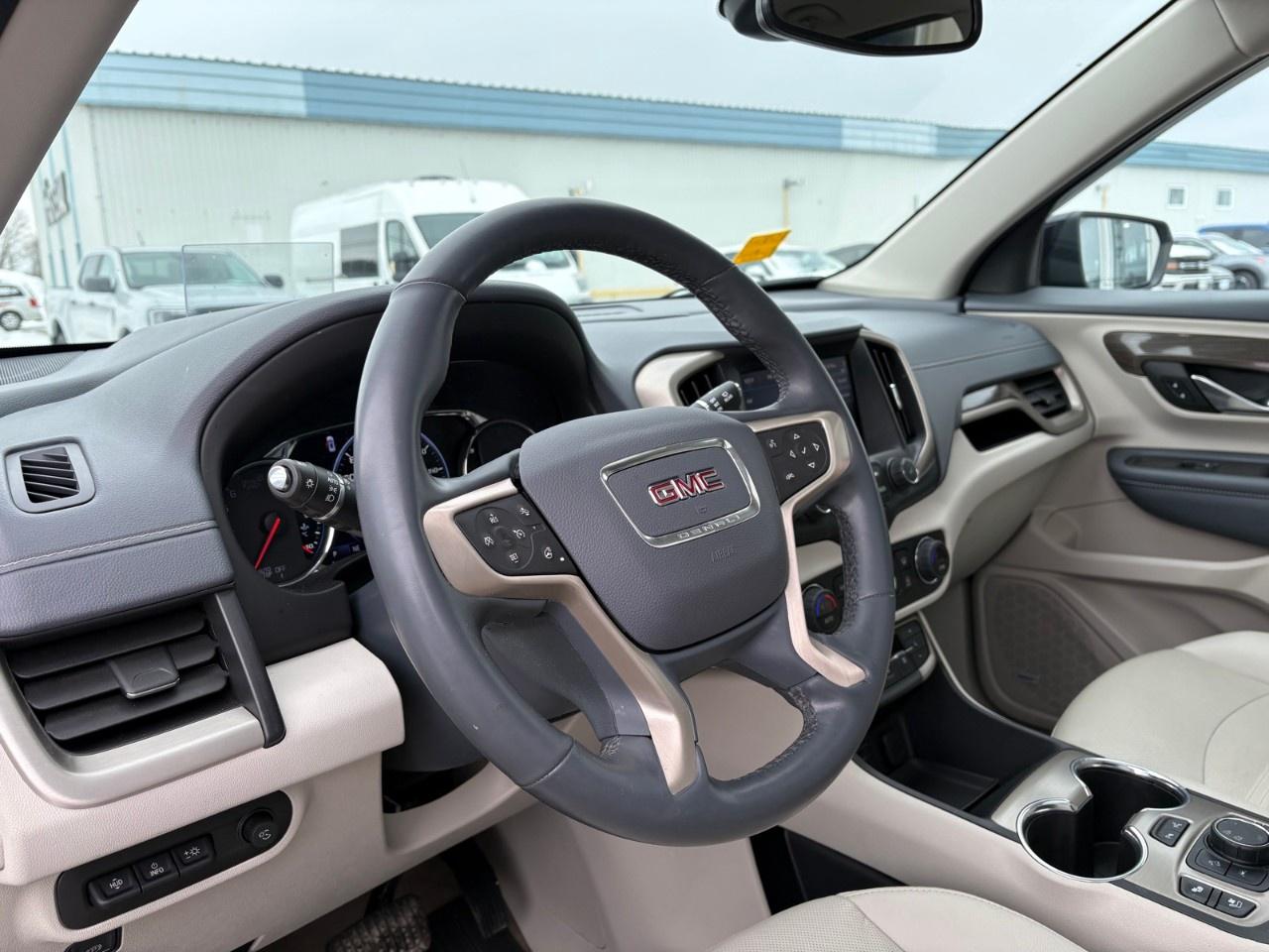 2023 GMC Terrain AWD Denali Photo