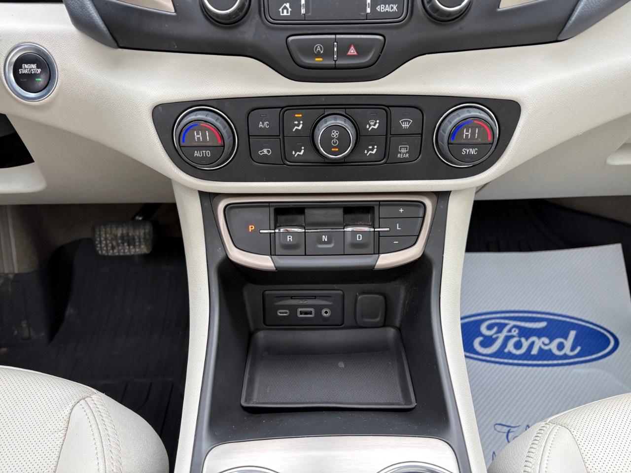 2023 GMC Terrain AWD Denali Photo