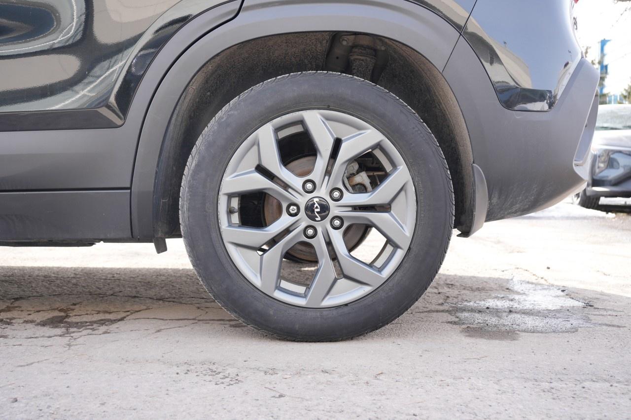 2024 Kia Seltos LX FWD Photo