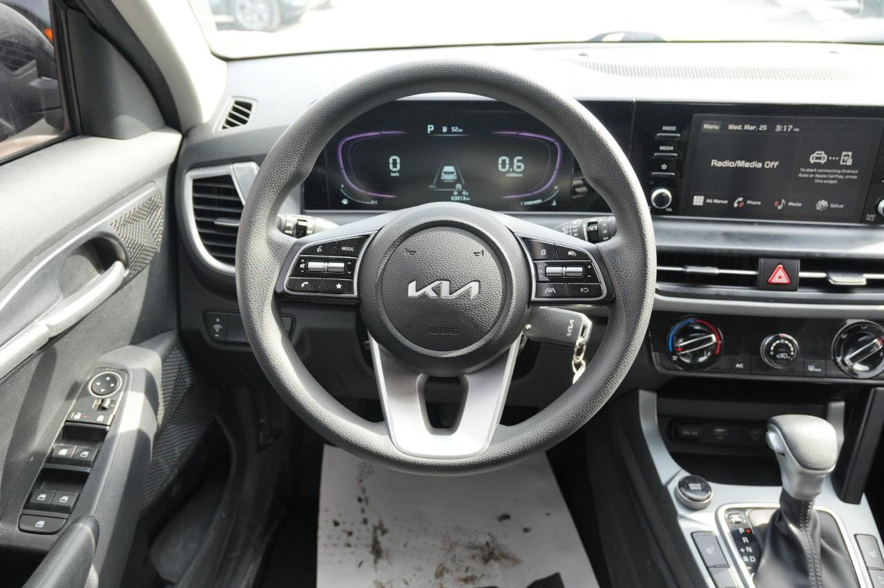 2024 Kia Seltos LX FWD Photo