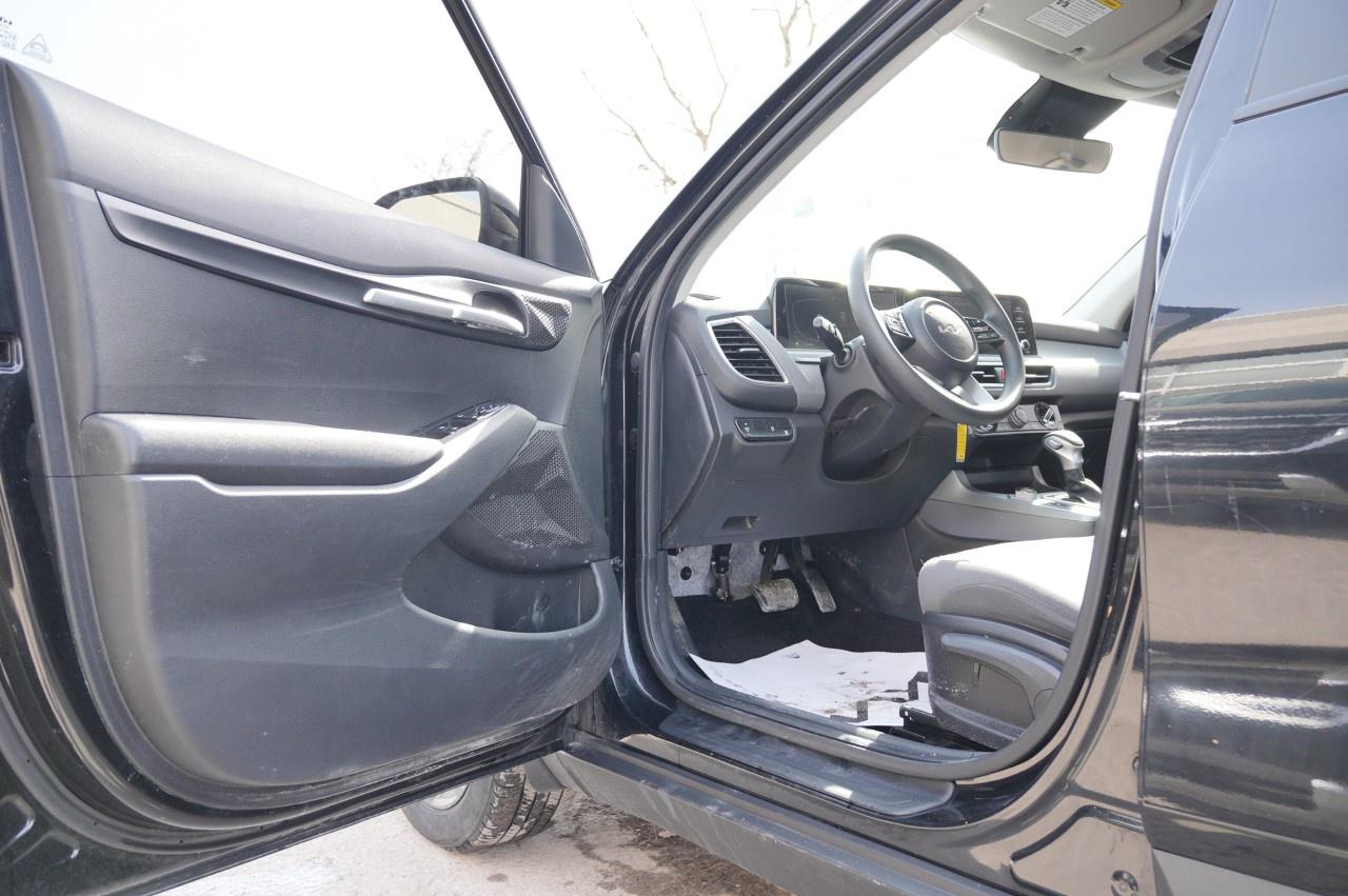 2024 Kia Seltos LX FWD Photo